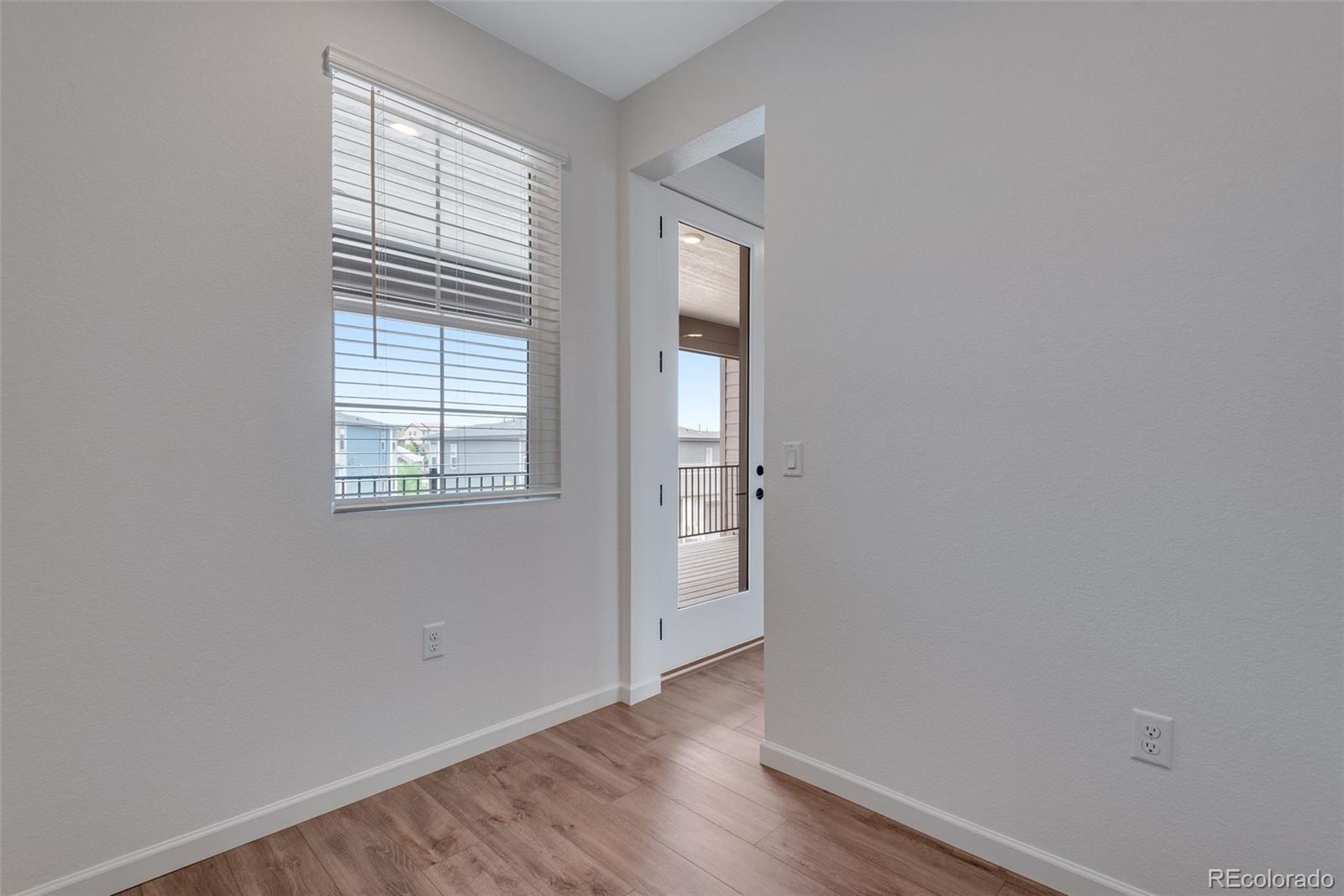 16772 W 93rd Place