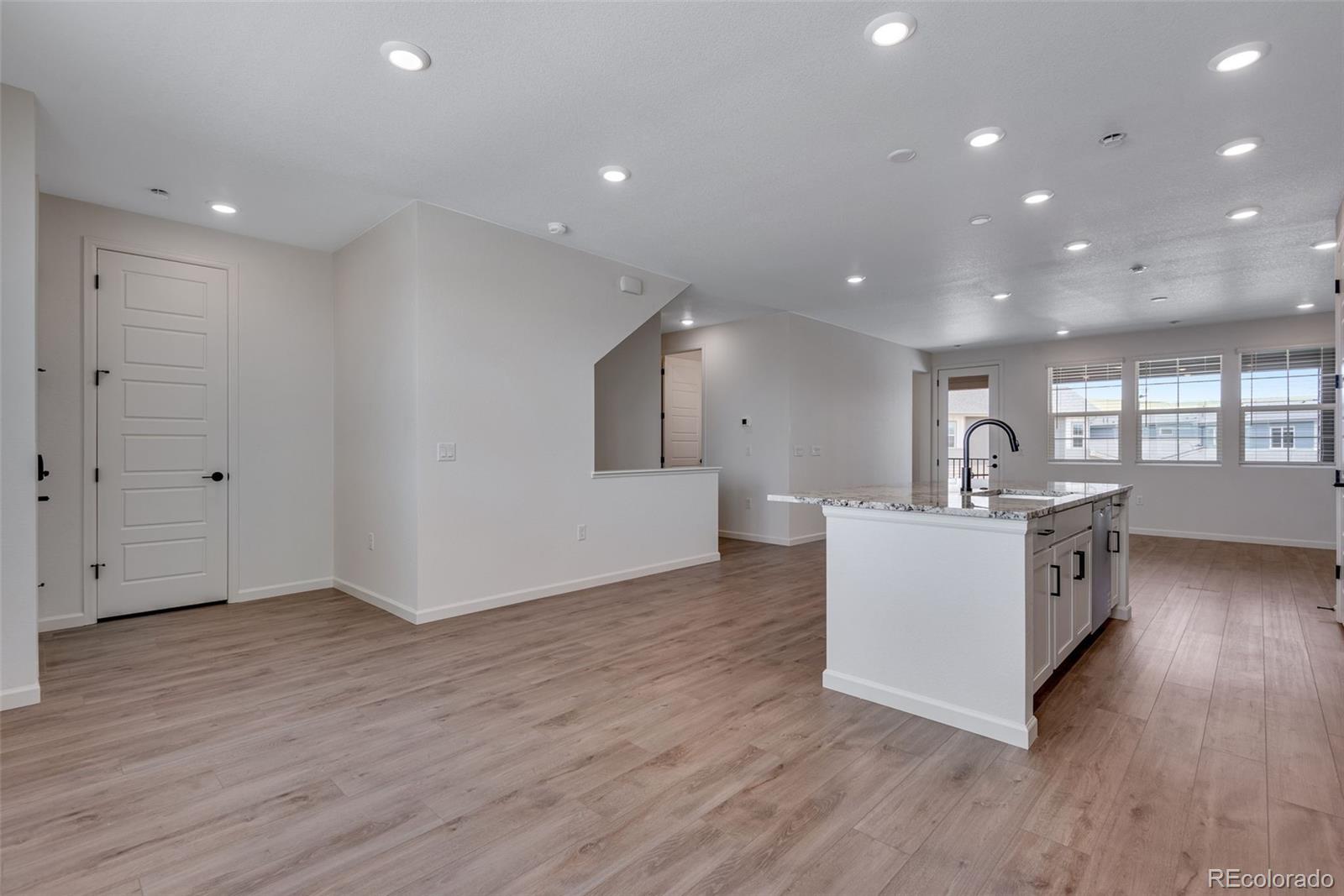 16772 W 93rd Place