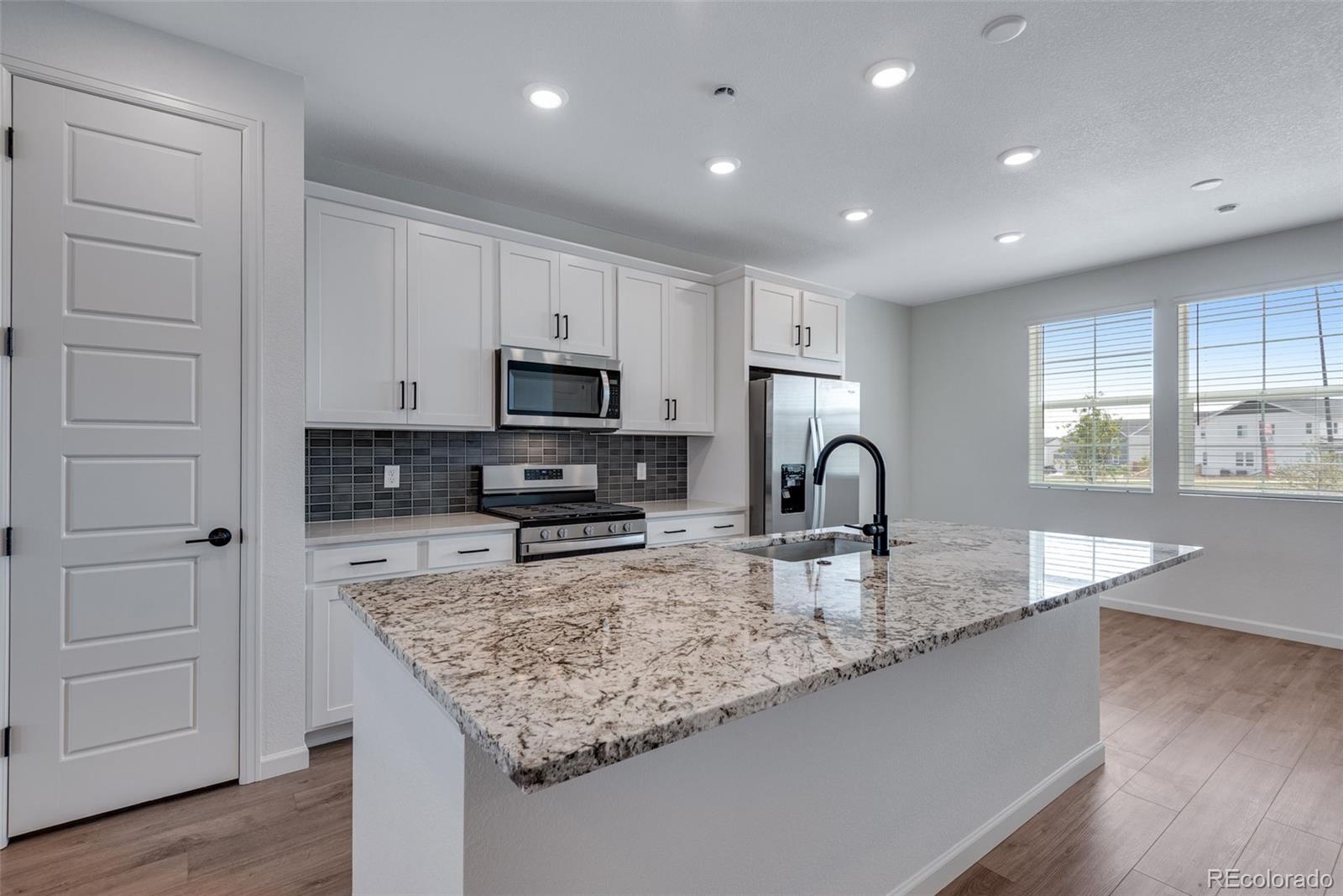 16772 W 93rd Place