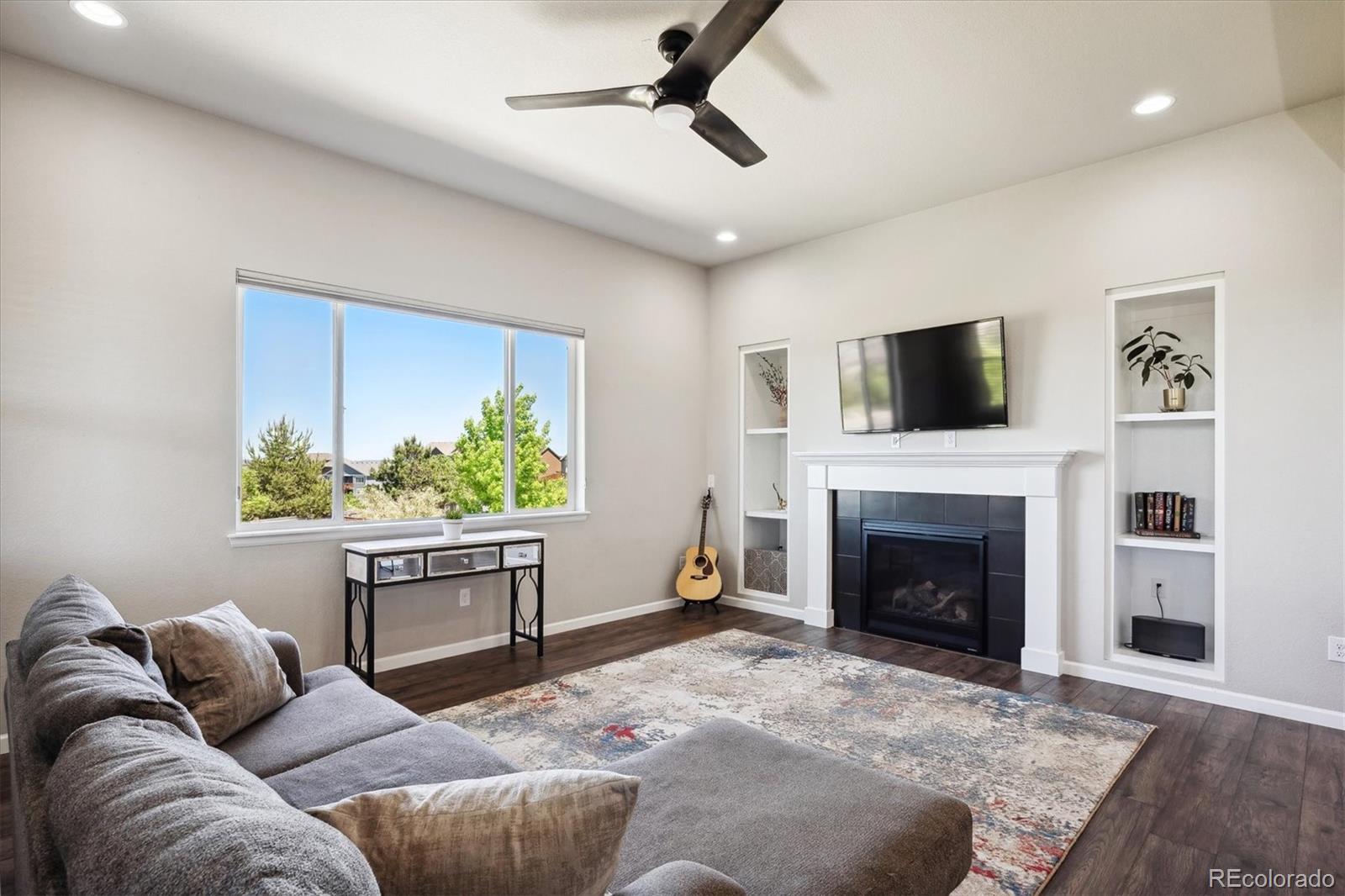 2584 W Wild Oak Drive