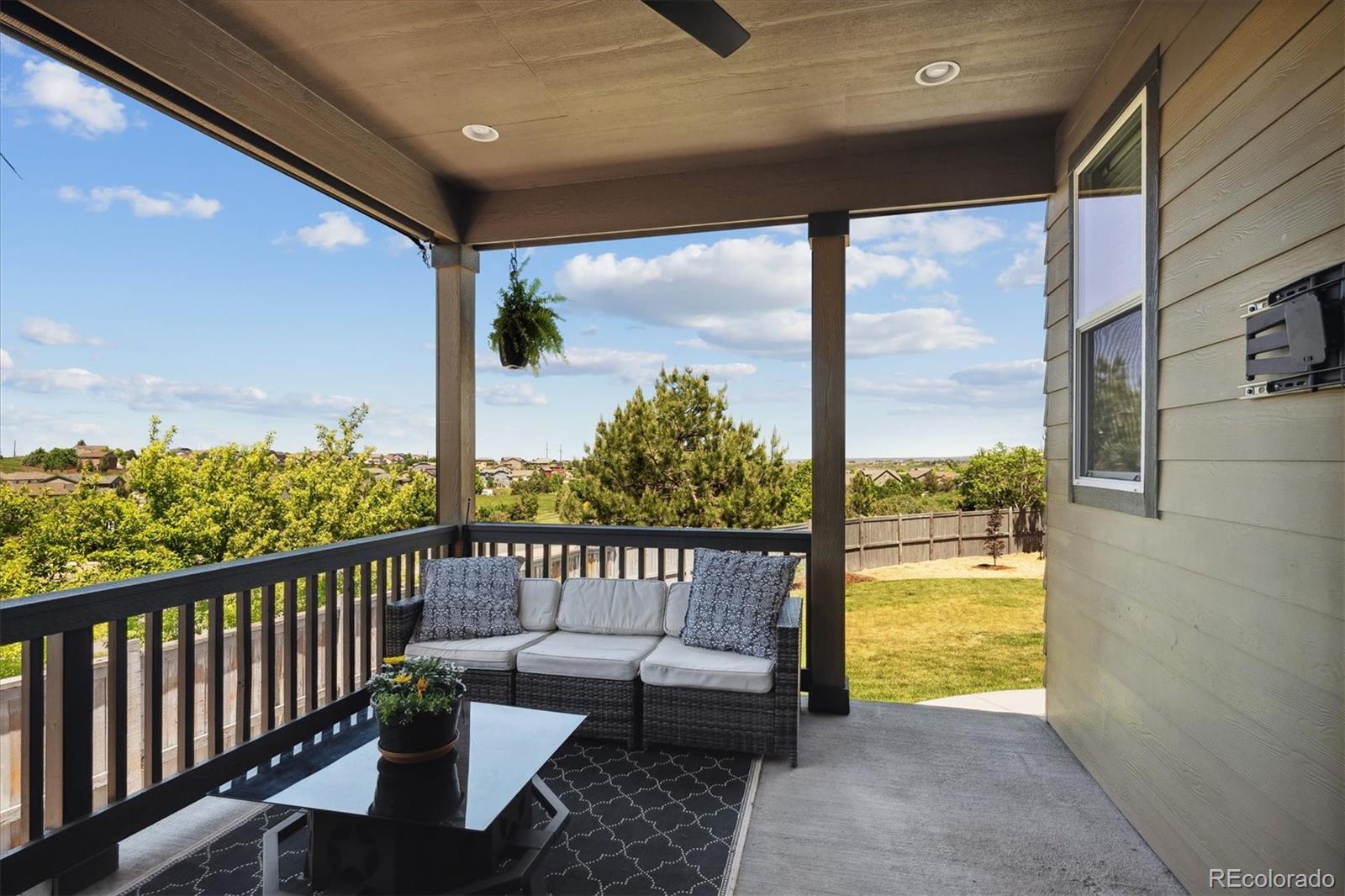 2584 W Wild Oak Drive