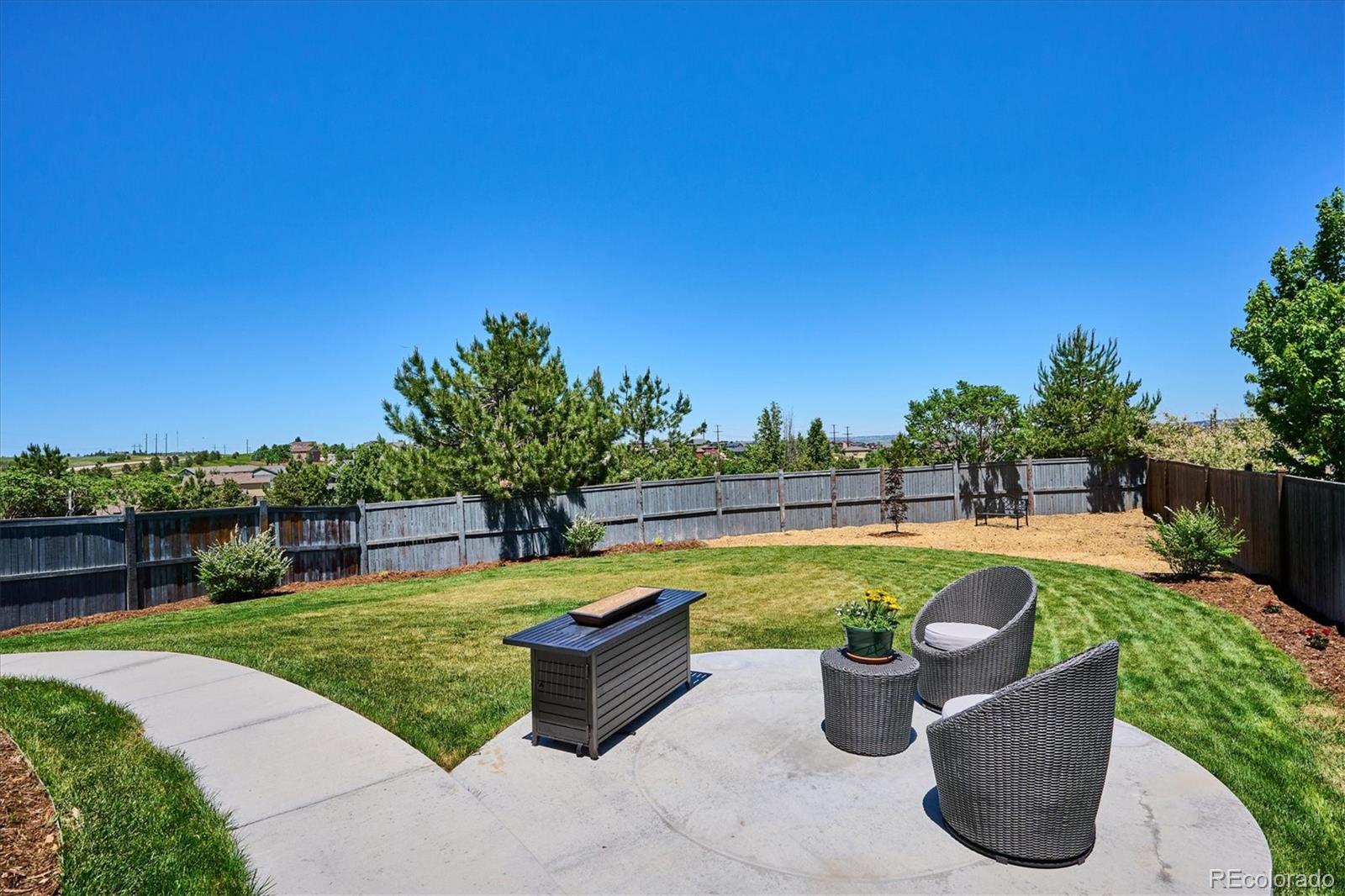 2584 W Wild Oak Drive