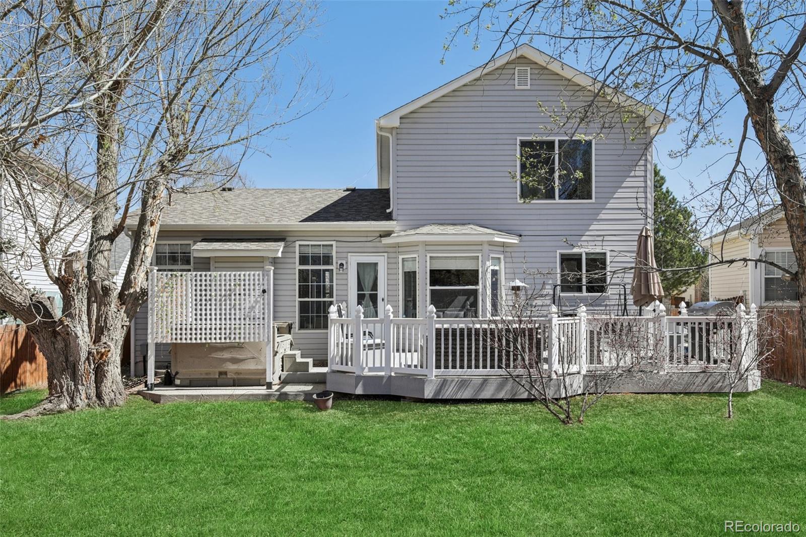 11915 Meadowood Lane