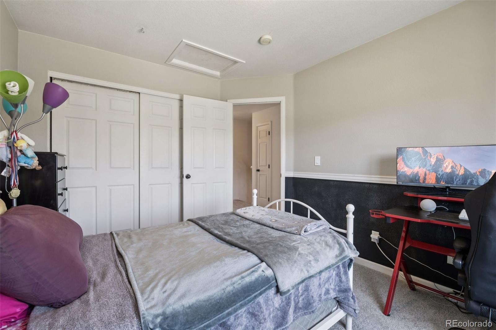 11915 Meadowood Lane