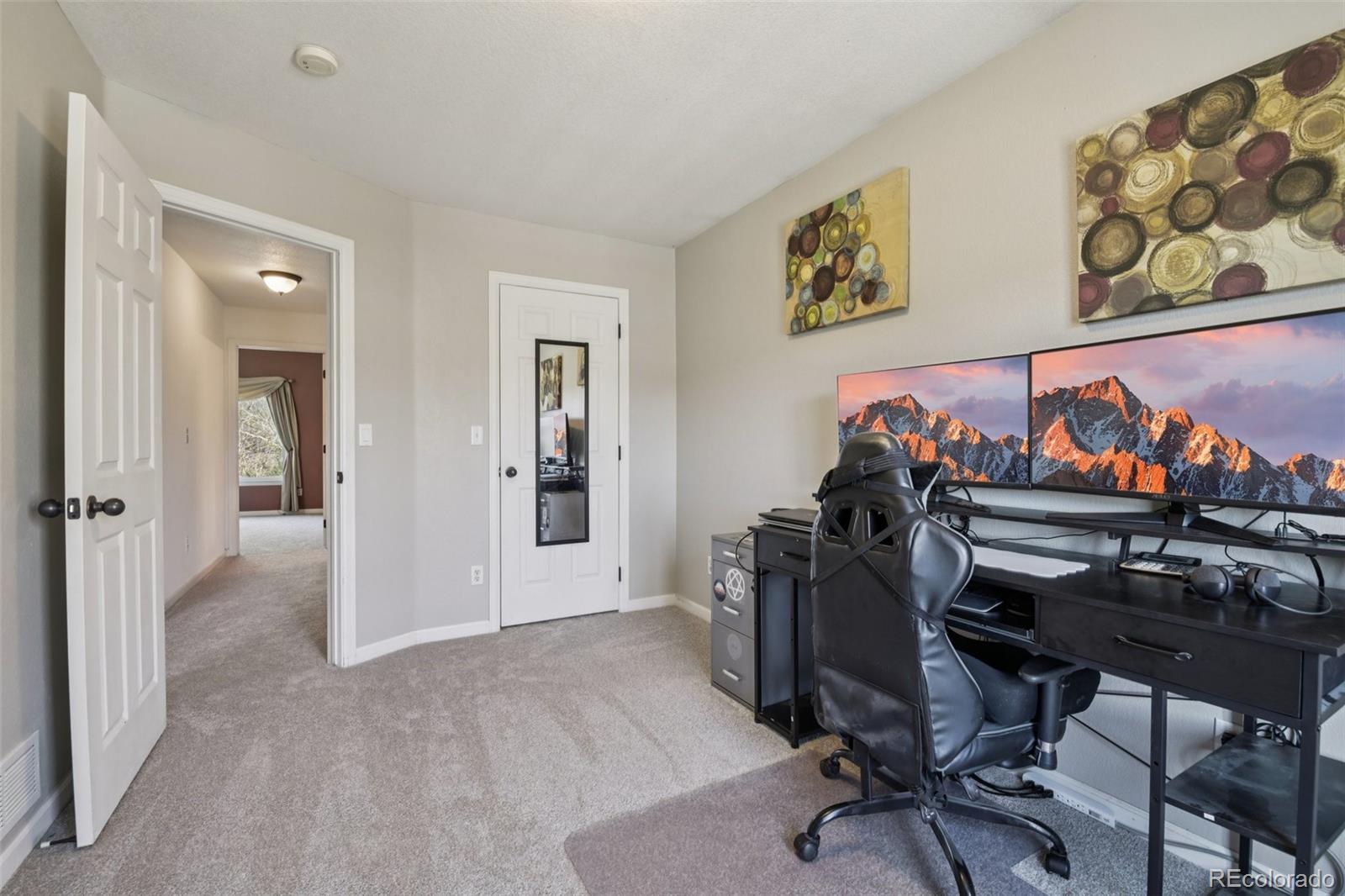 11915 Meadowood Lane