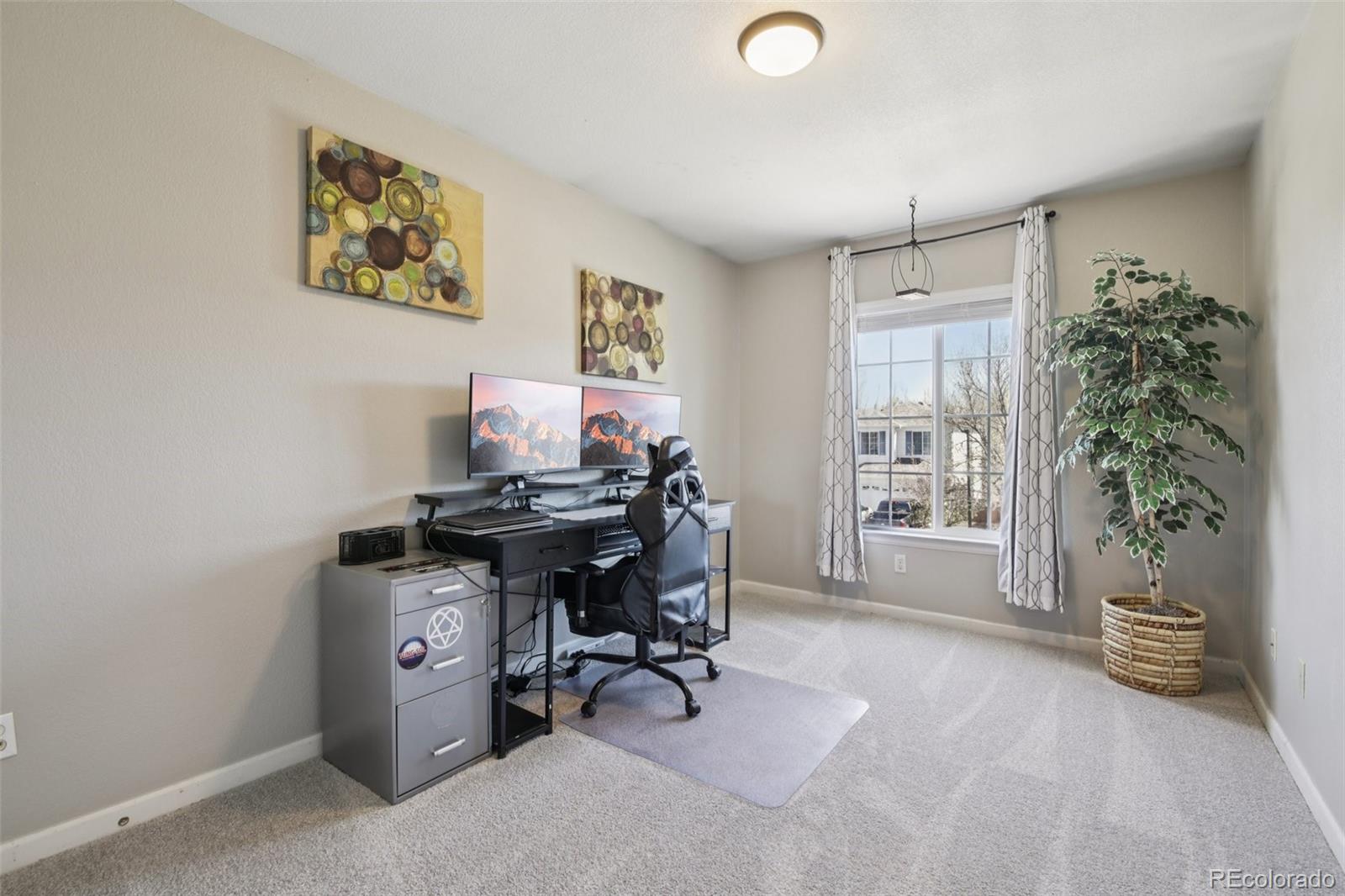 11915 Meadowood Lane