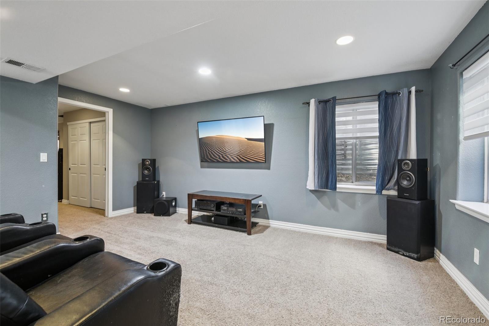 11915 Meadowood Lane