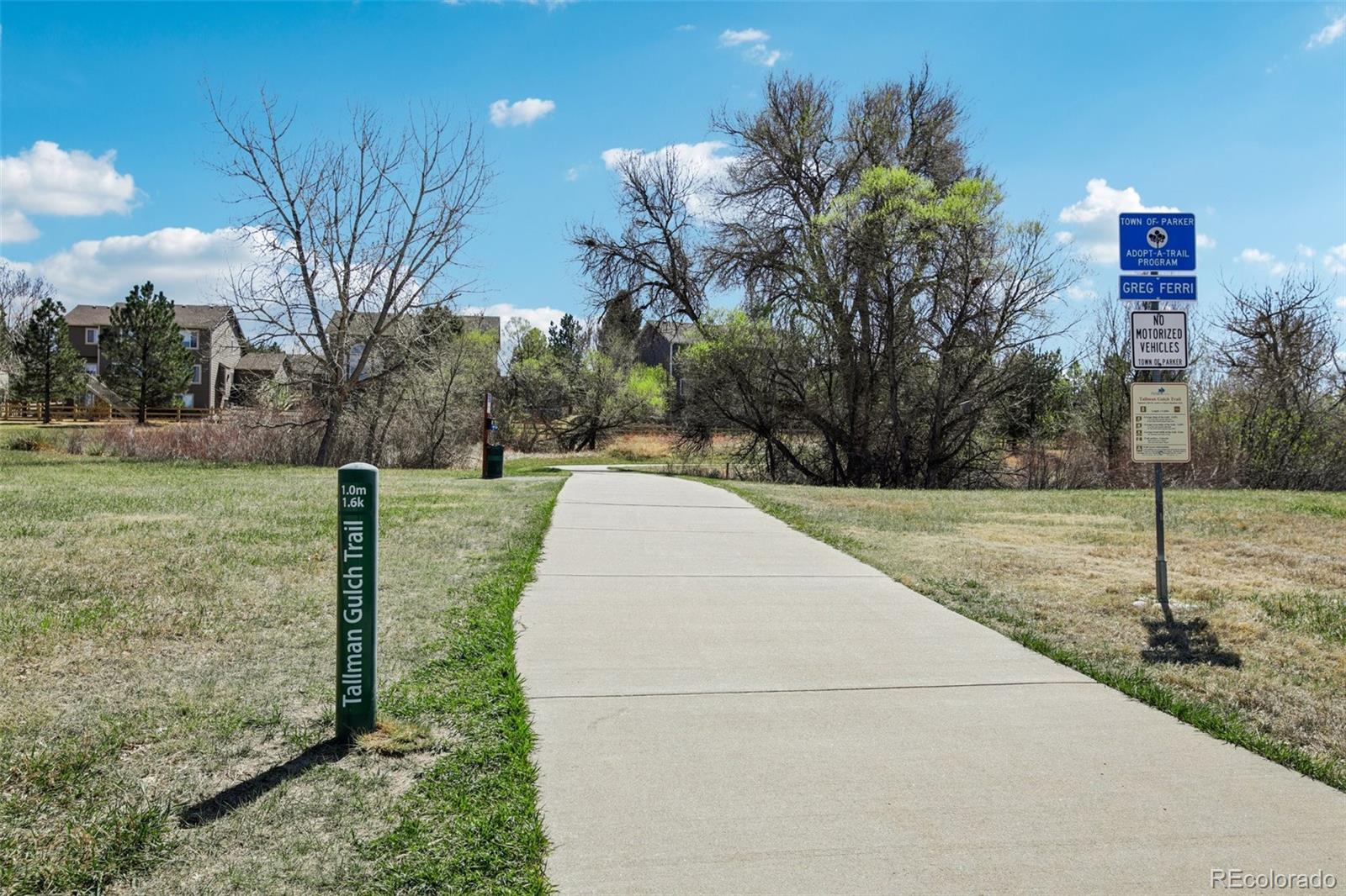 11915 Meadowood Lane