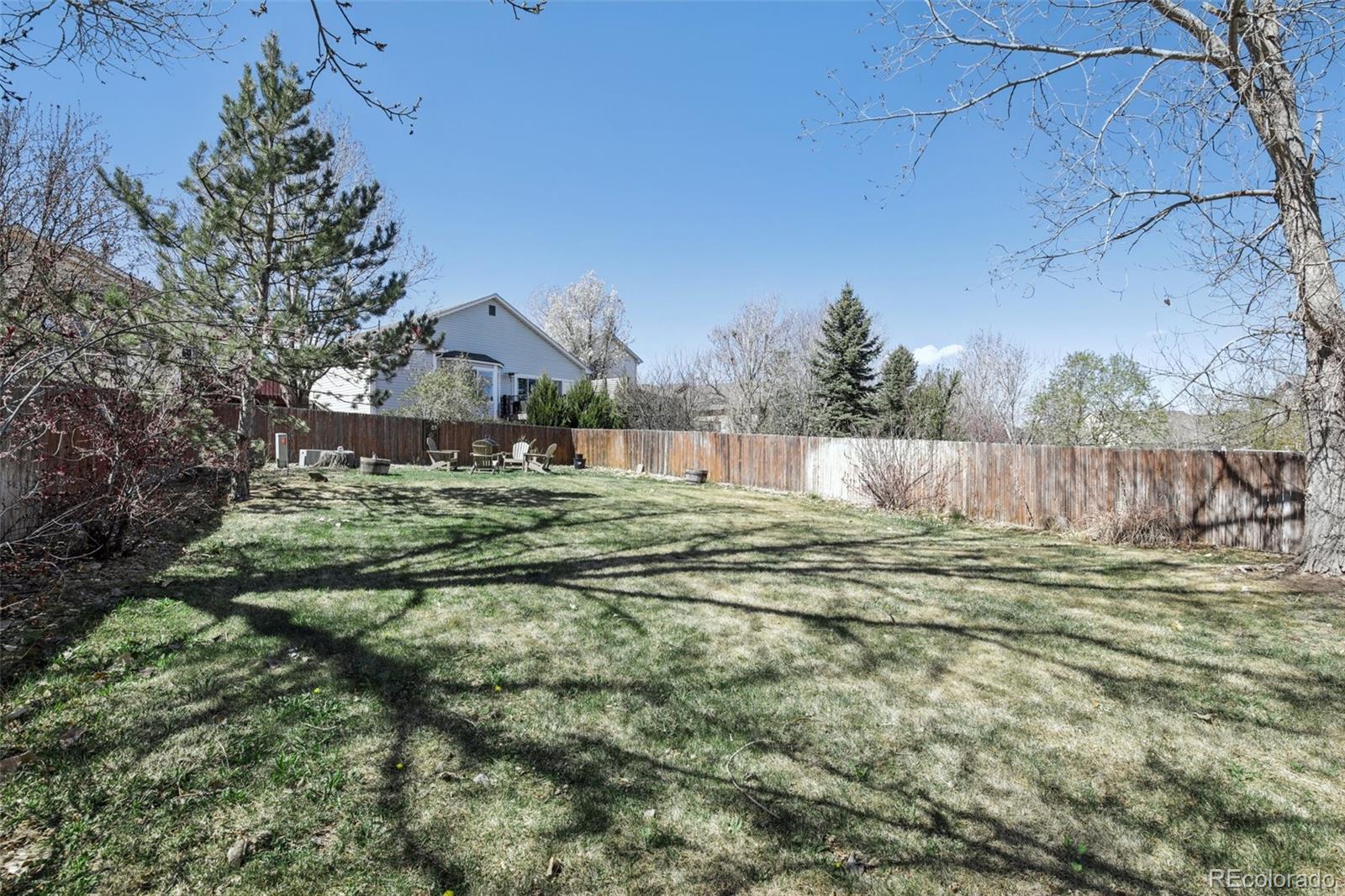 11915 Meadowood Lane