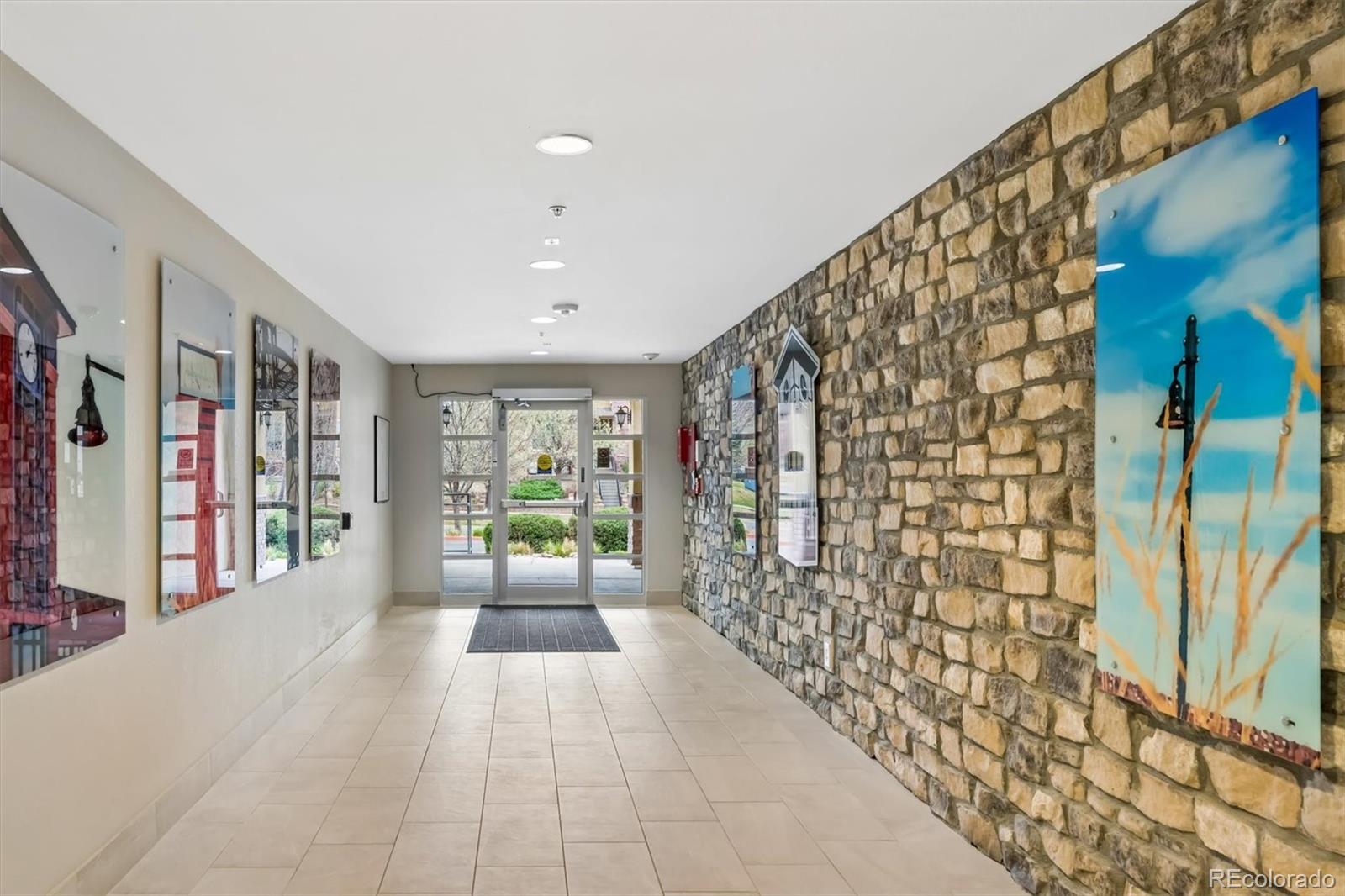 1044 Rockhurst Drive Unit: 404