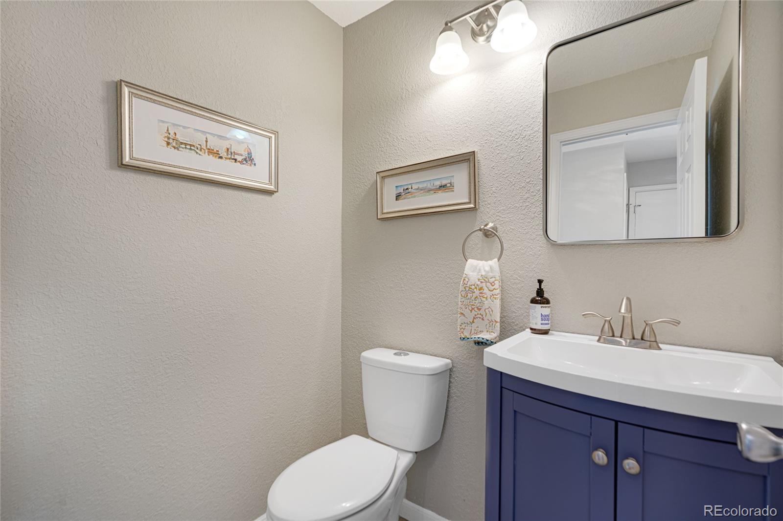 4720 S Dudley Street Unit: 35