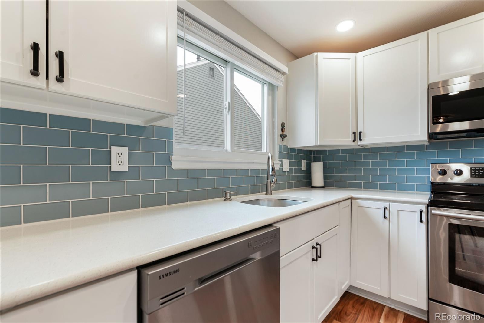 4720 S Dudley Street Unit: 35