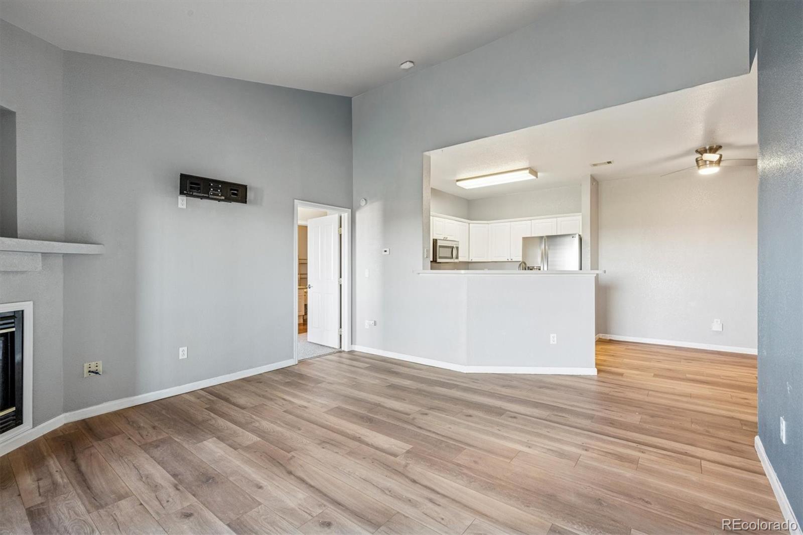 8354 S Holland Way Unit: 306