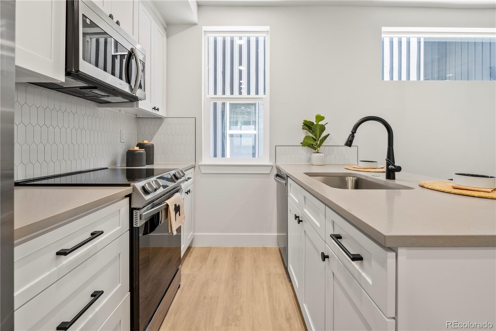 2292 S Dexter Street Unit: 2