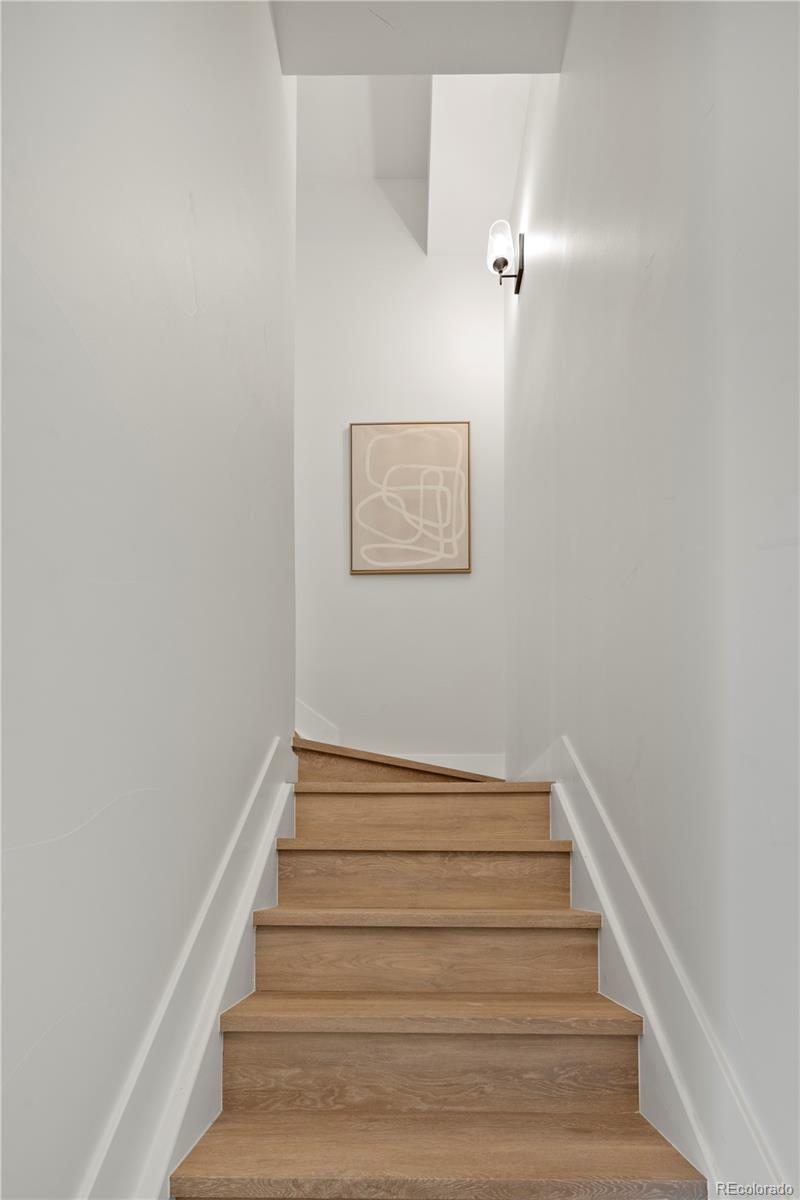 2292 S Dexter Street Unit: 2