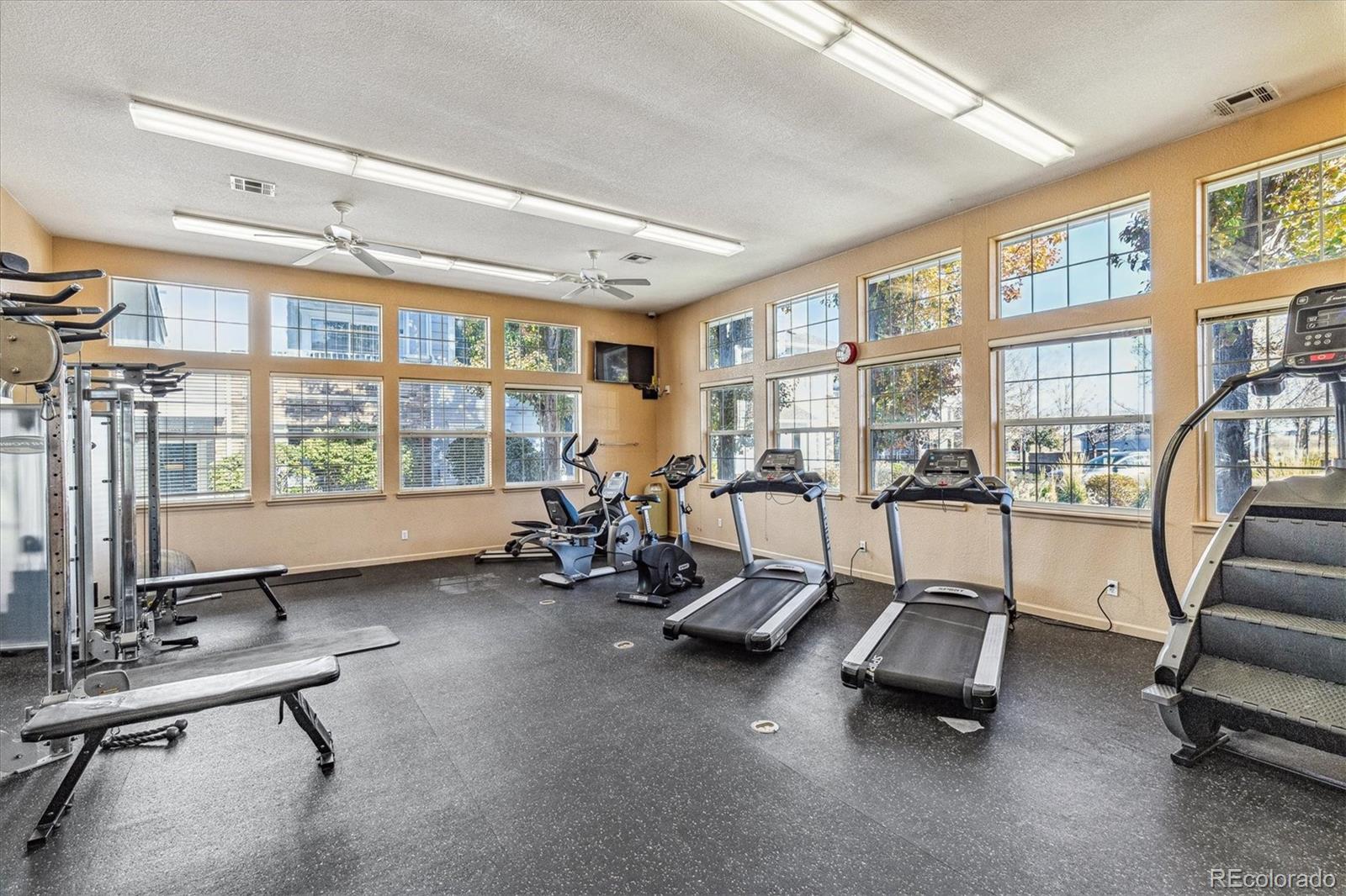 5255 Memphis Street Unit: 1017