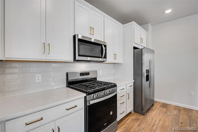 16794 W 94th Way