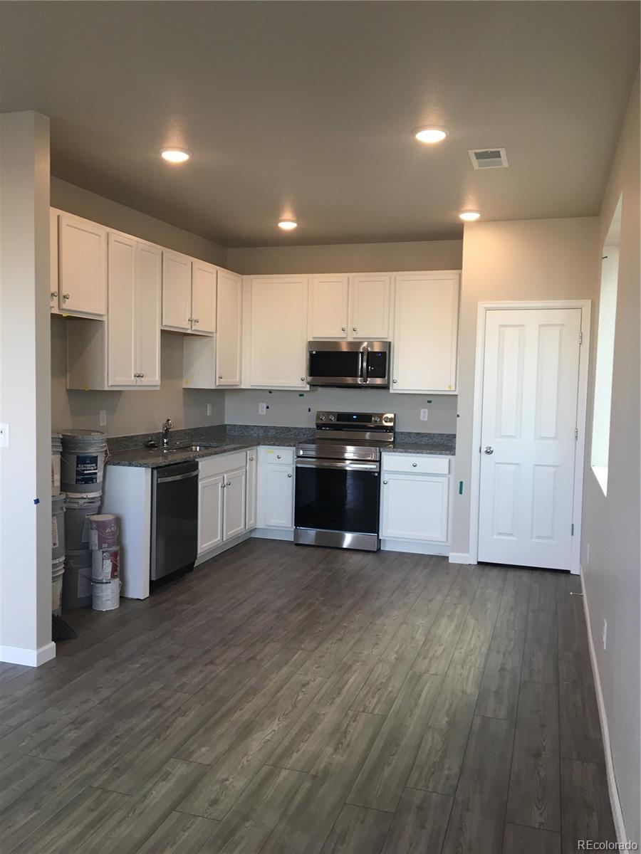 257 Shoveler Way