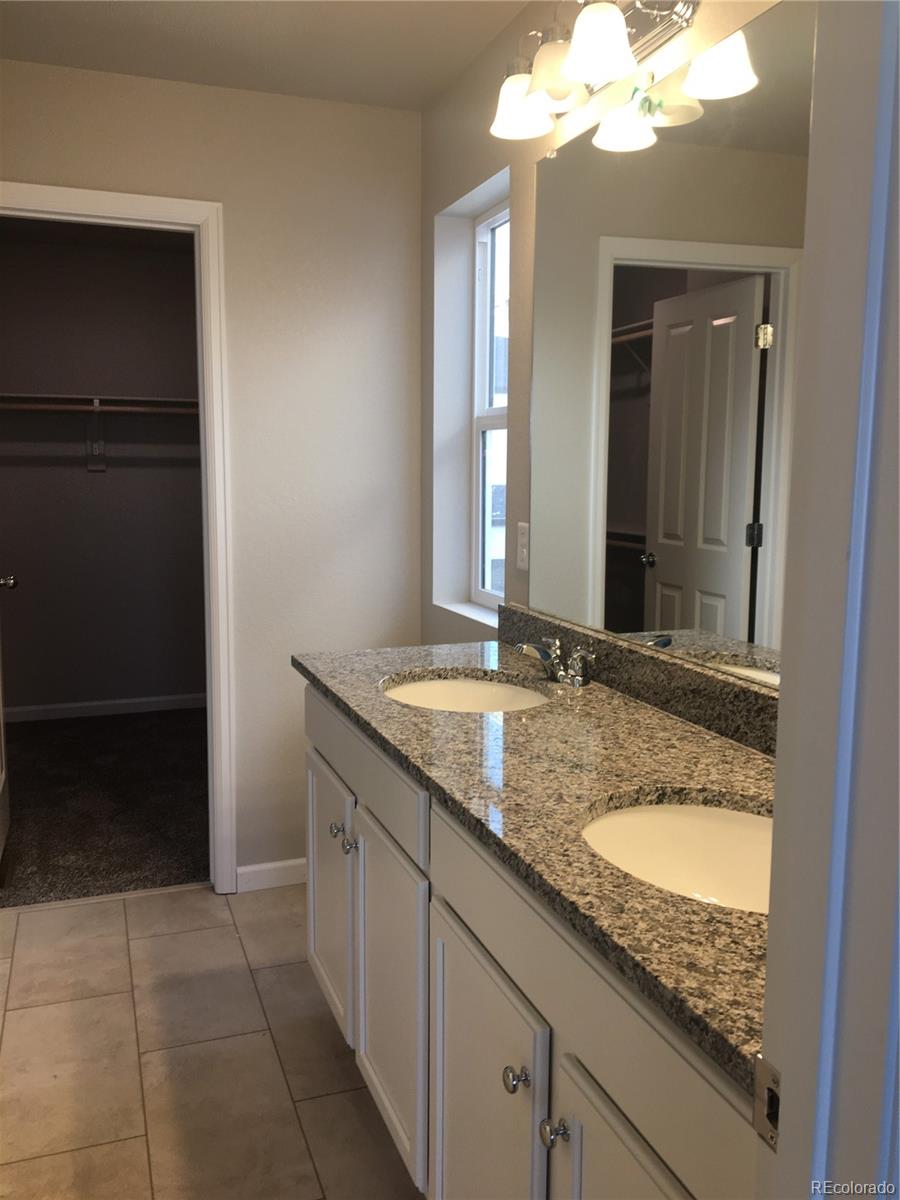 257 Shoveler Way