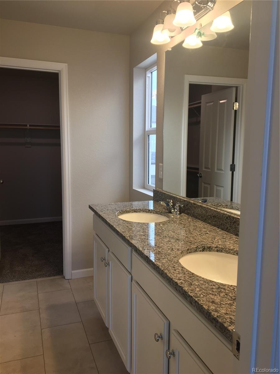 257 Shoveler Way