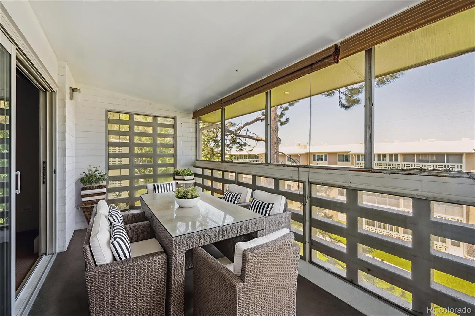 725 S Alton Way Unit: 7D