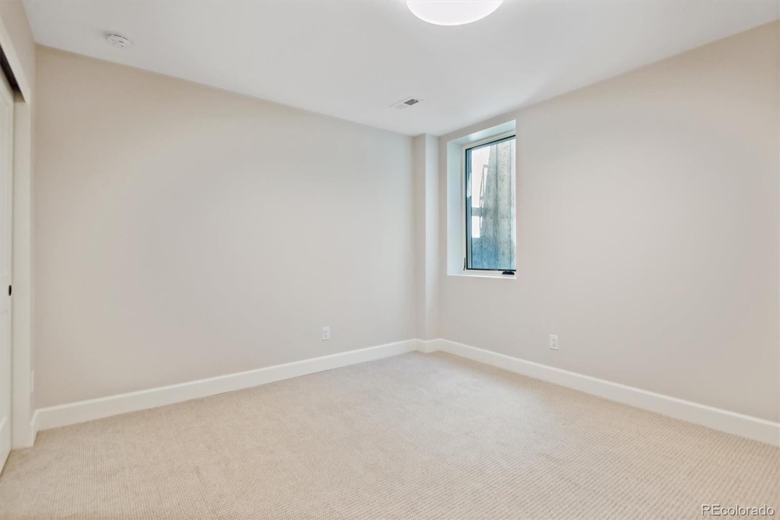 1220 S Sherman Street