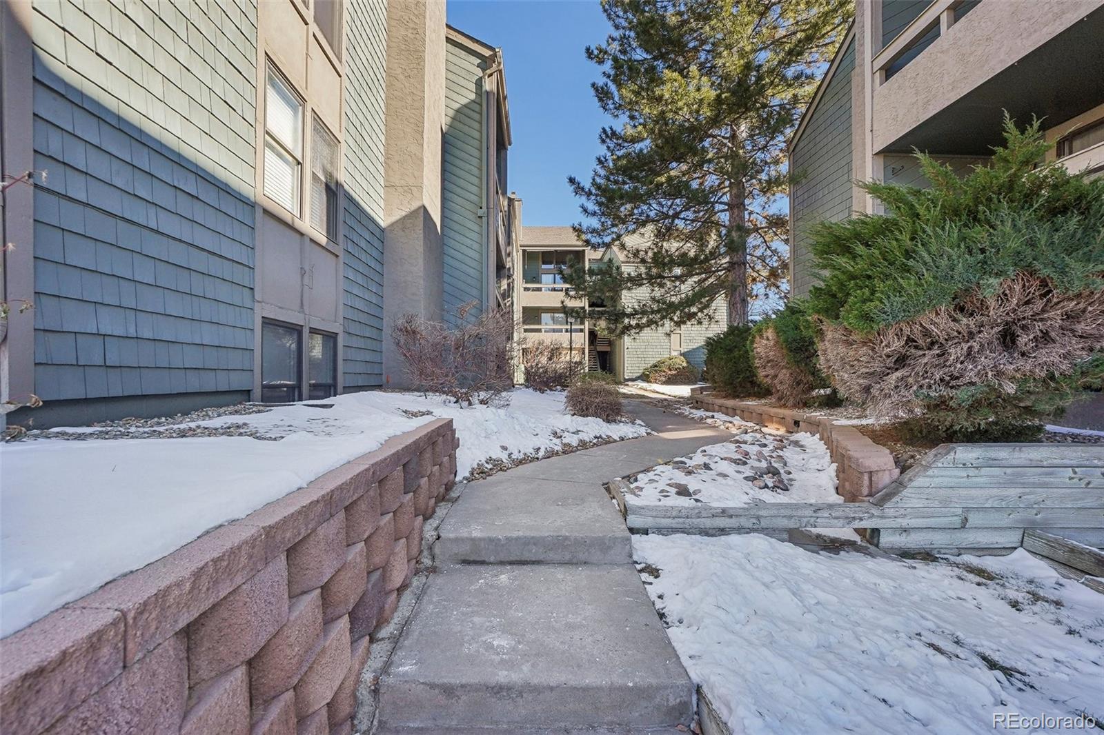 14190 E Temple Drive Unit: O-04