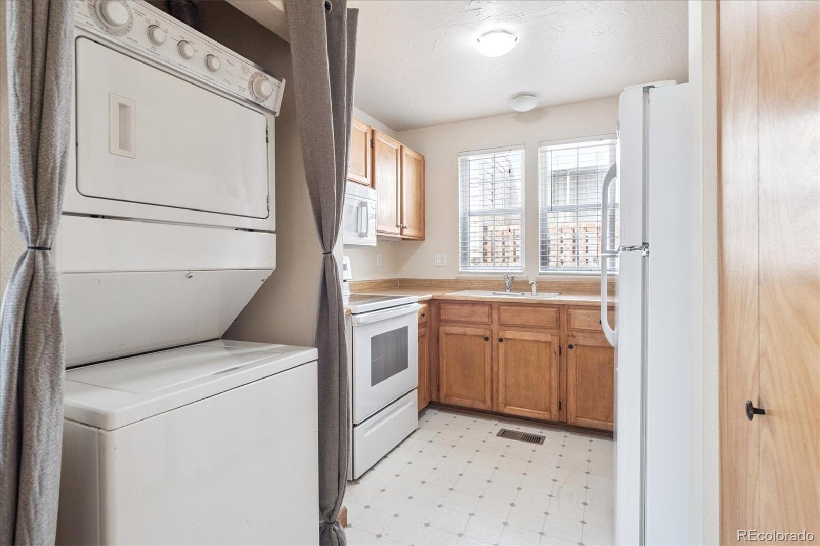 4656 S Dillon Court Unit: D