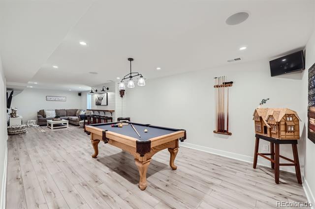 2102 Deerpath Road