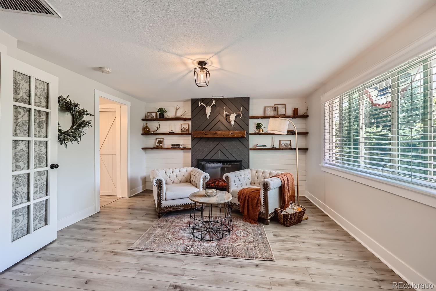 2102 Deerpath Road