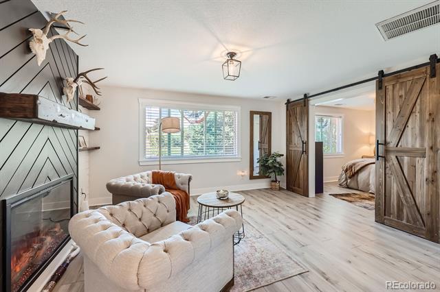 2102 Deerpath Road