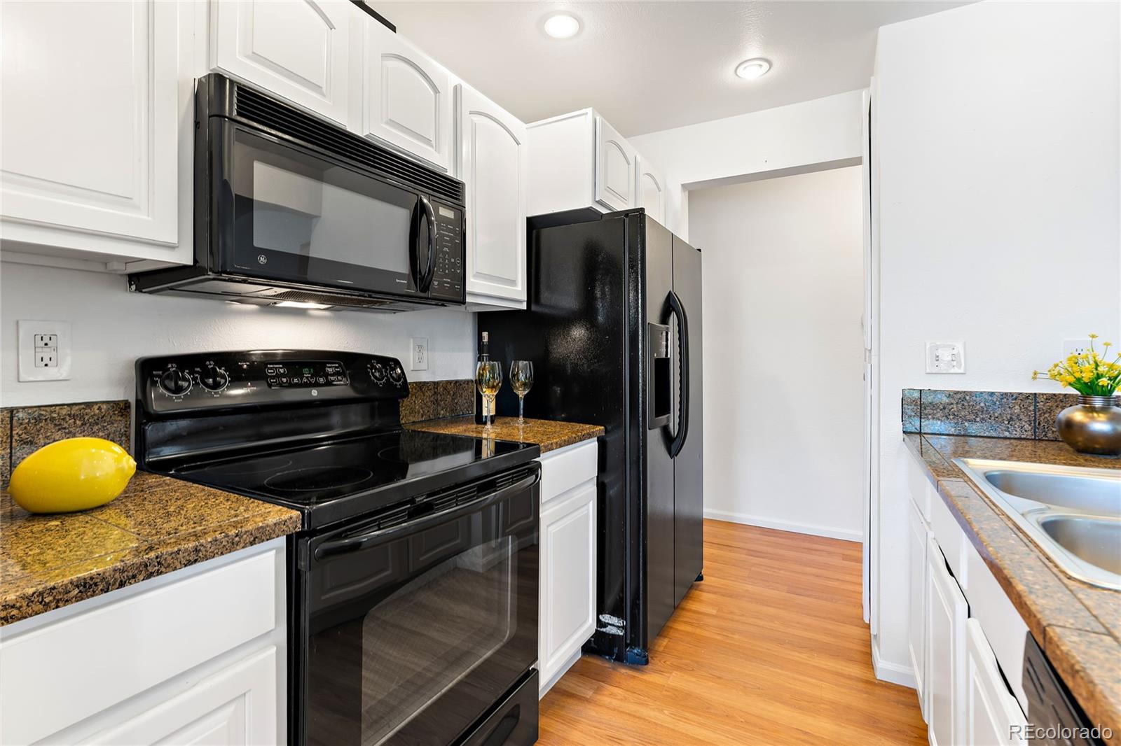 5565 W 76th Avenue Unit: 1218