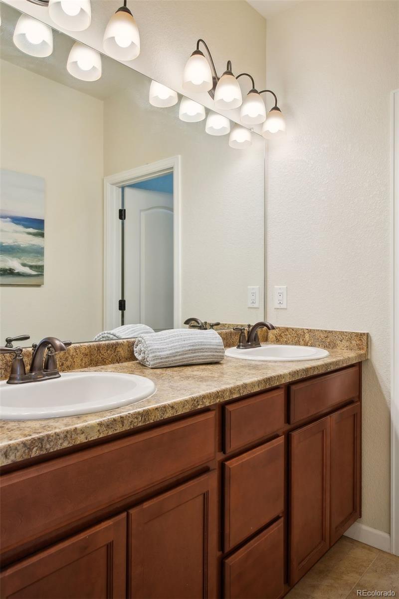 5761 Desert Inn Loop