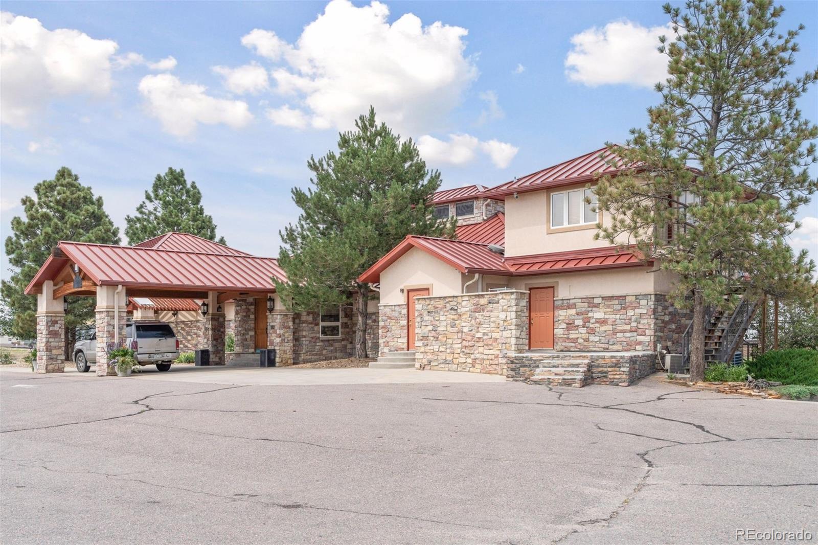 5761 Desert Inn Loop
