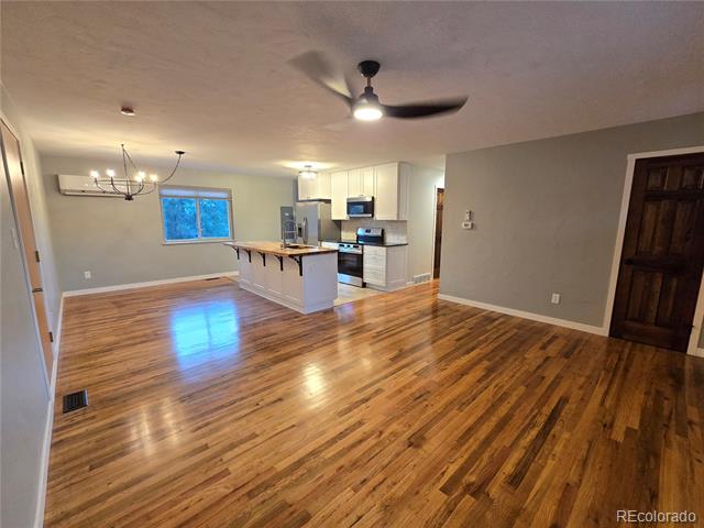 1604 Rushmore Drive