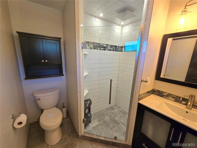 1604 Rushmore Drive