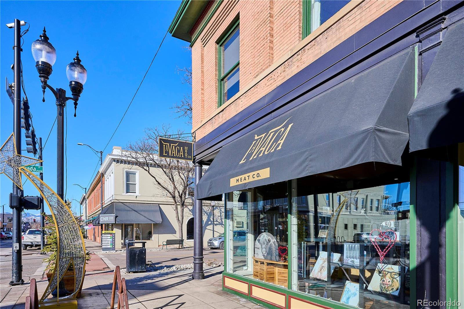 5221 S Greens Circle