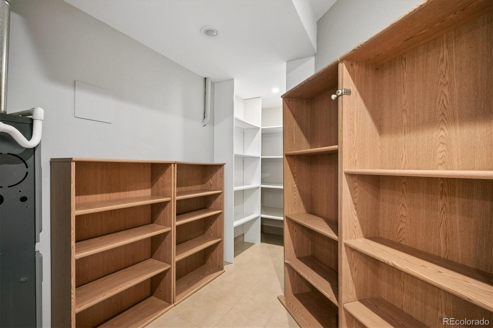 5221 S Greens Circle