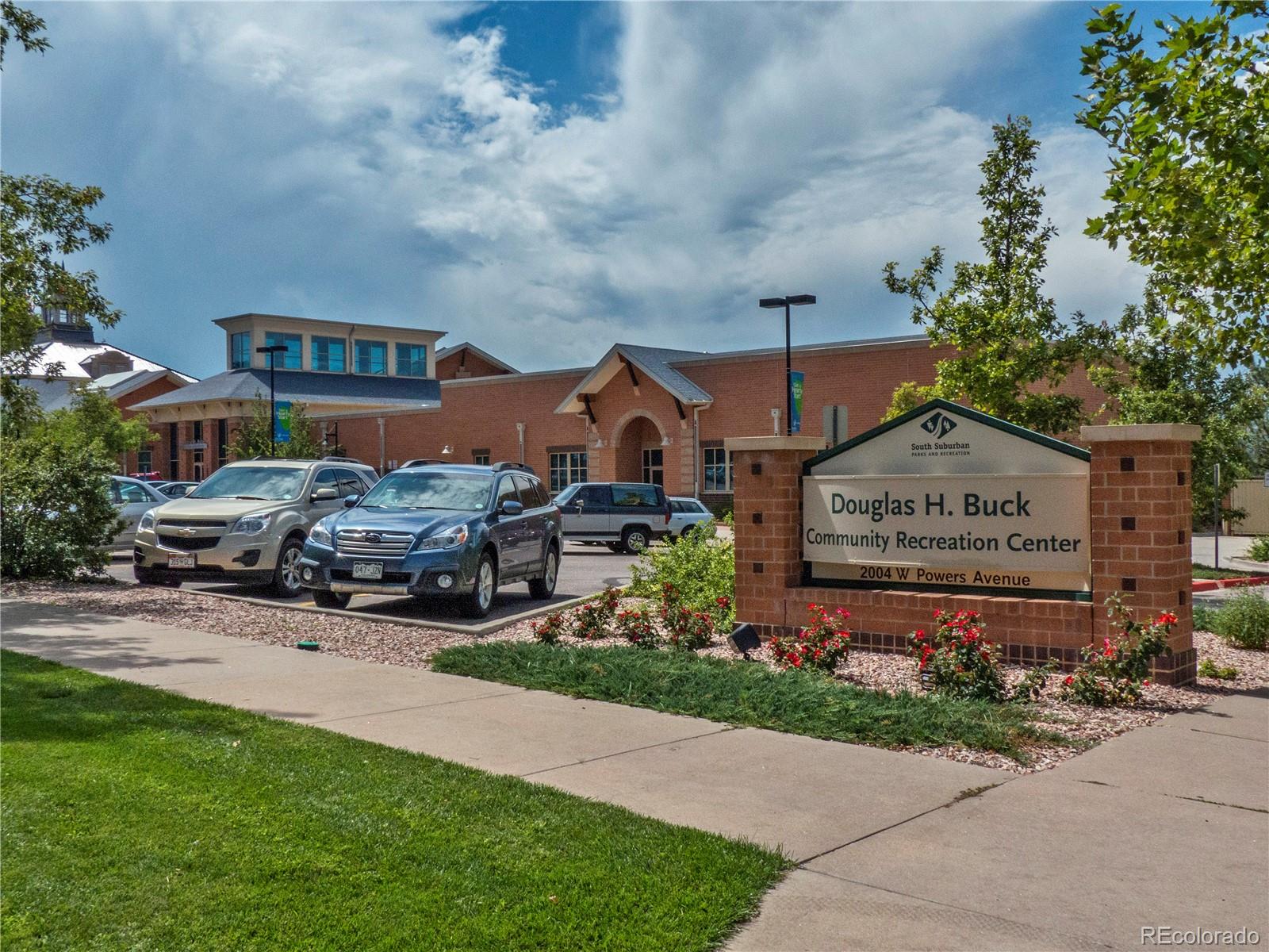 5221 S Greens Circle