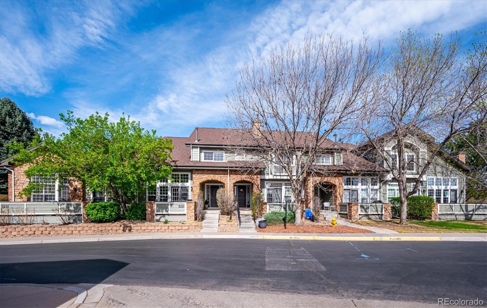 5221 S Greens Circle