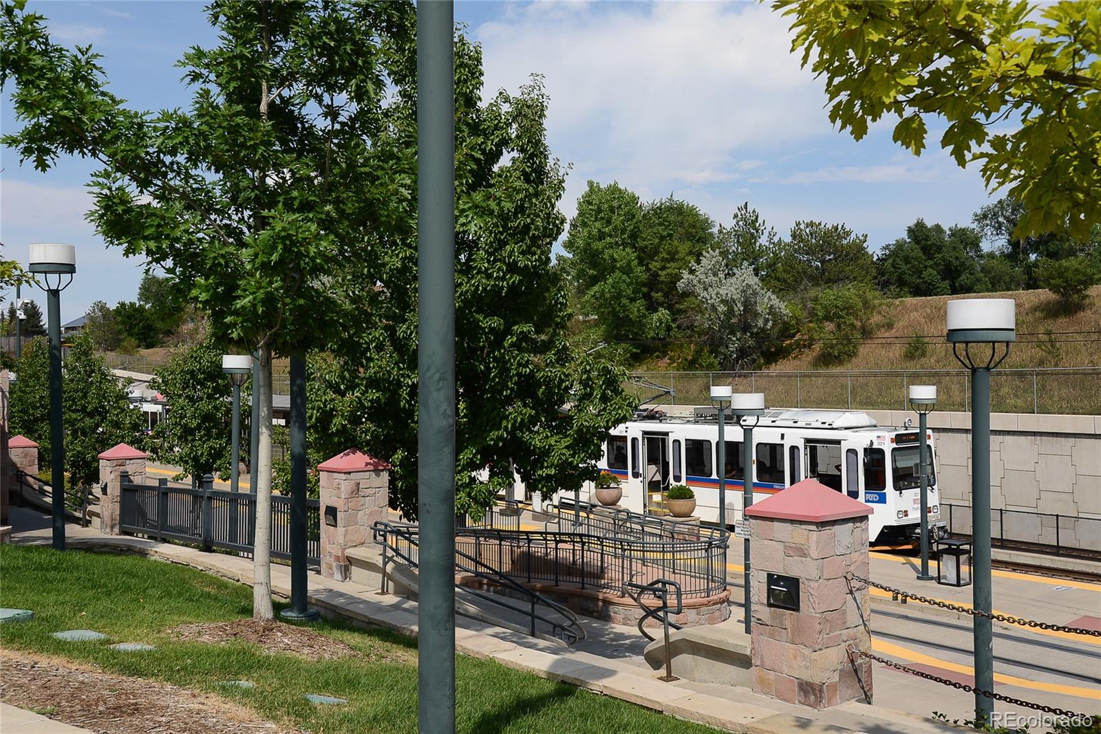 5221 S Greens Circle