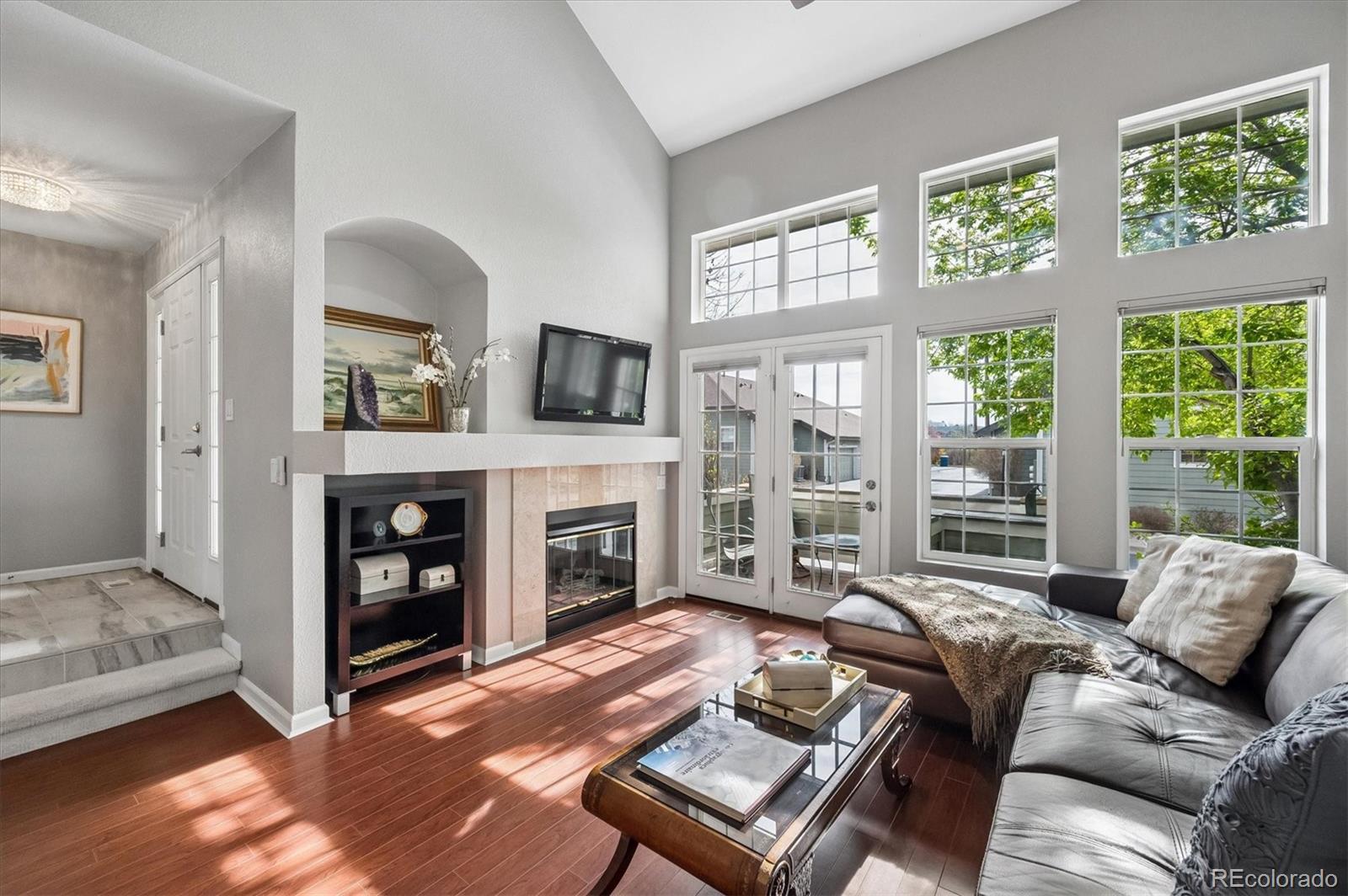 5221 S Greens Circle