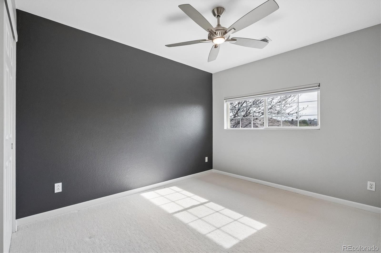 5221 S Greens Circle