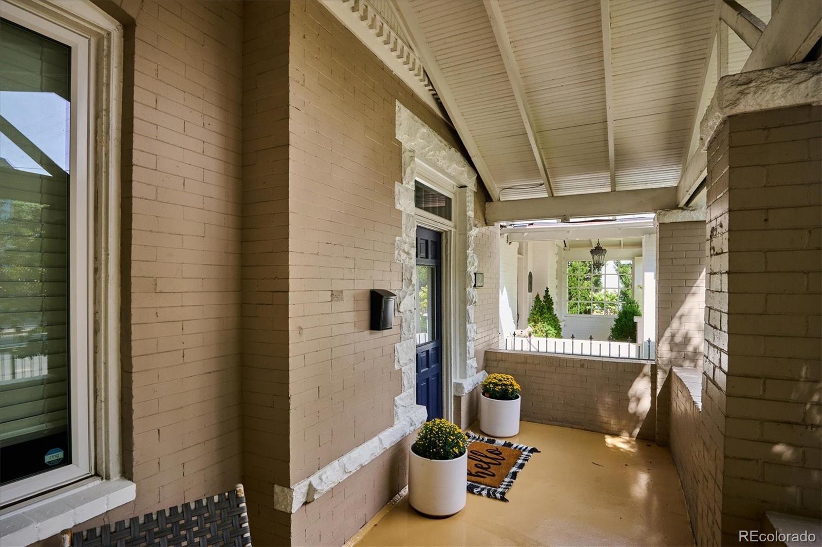 5 S Logan Street