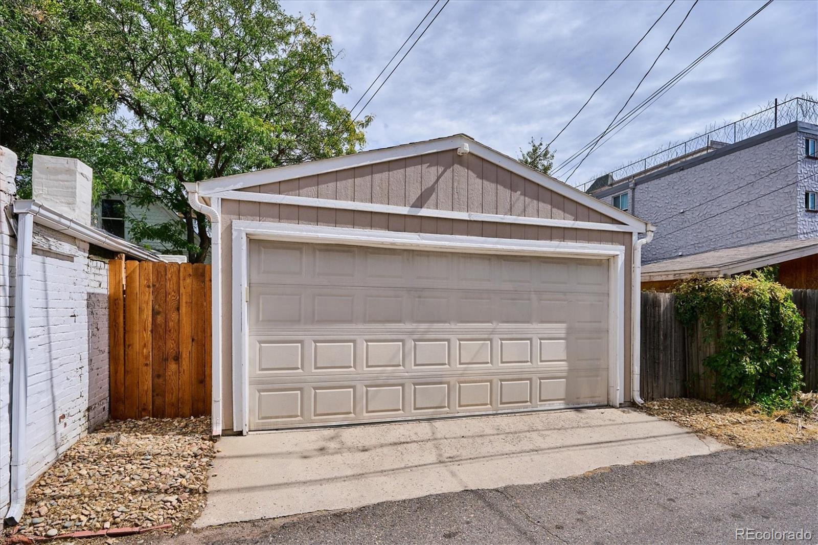 5 S Logan Street