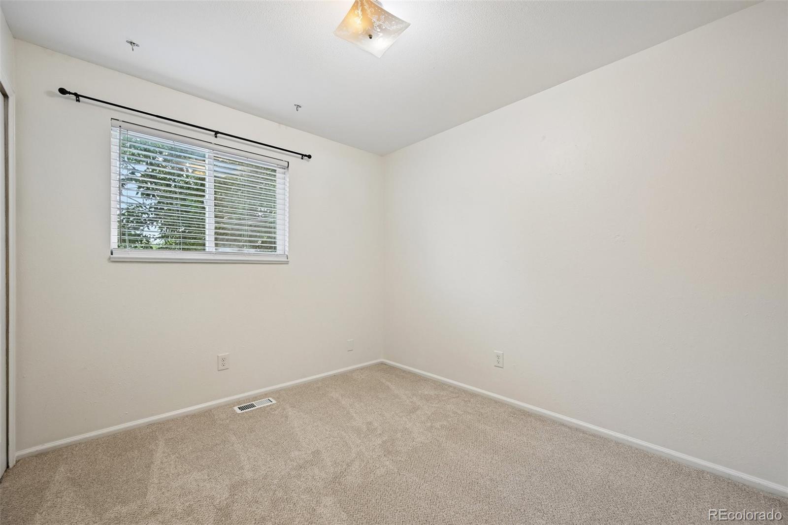 1635 Hartley Court