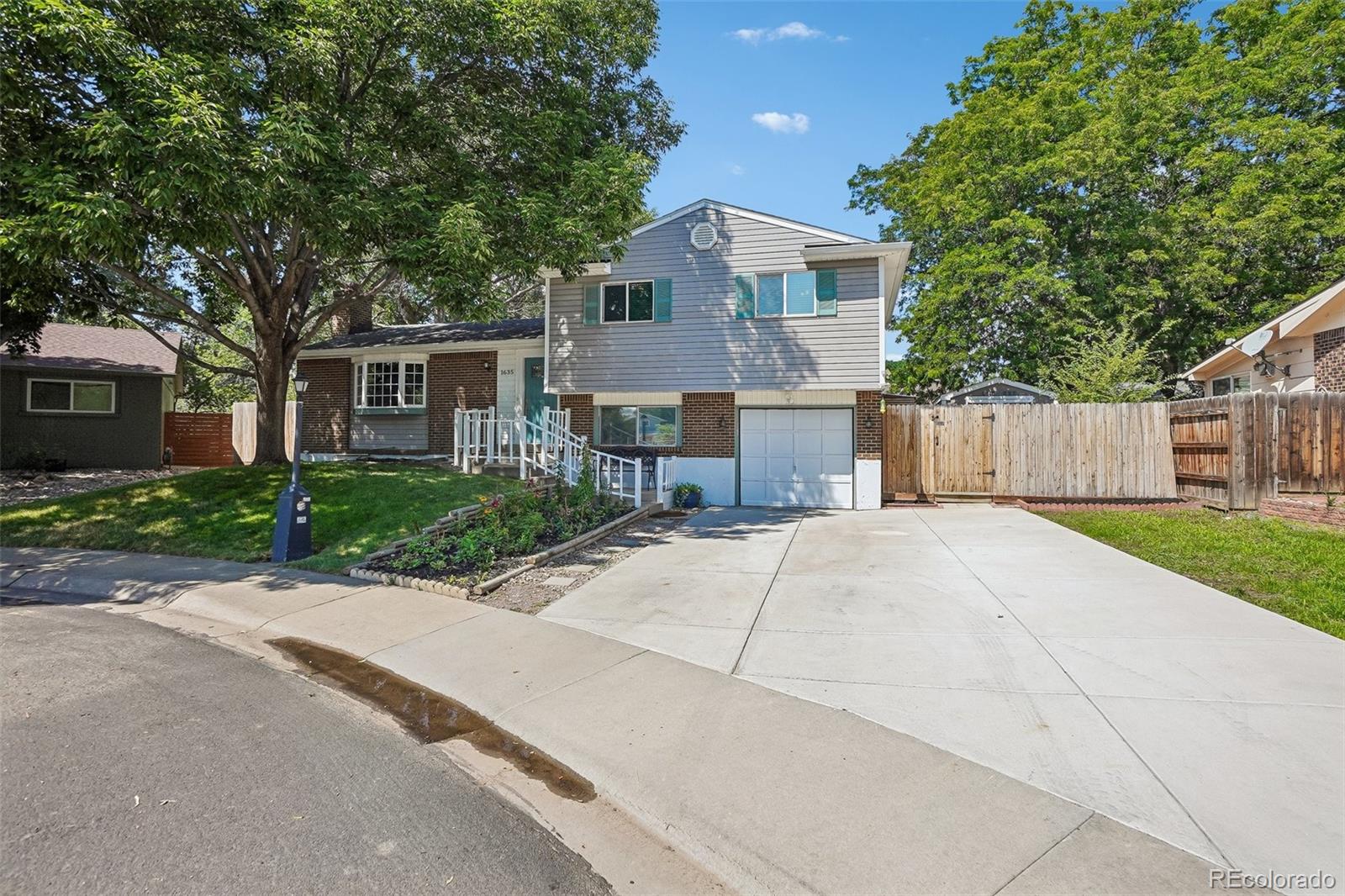 1635 Hartley Court