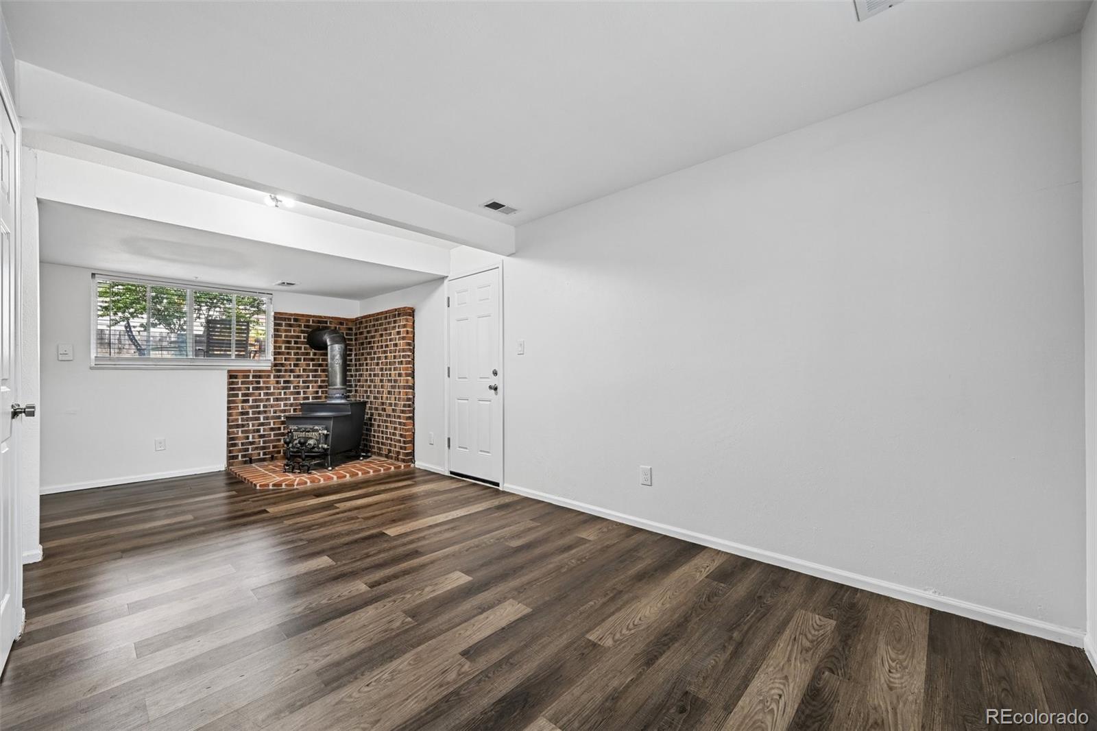 1635 Hartley Court