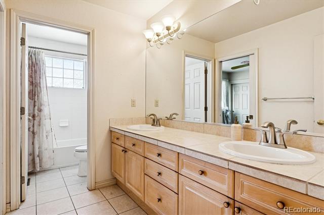 10089 Quarry Hill Place