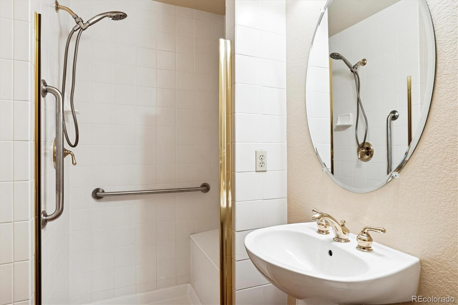 10089 Quarry Hill Place